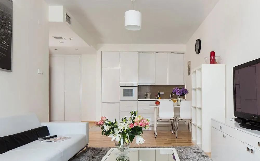 Chopin Apartments - Platinum Towers Warsaw