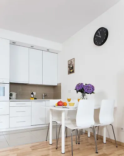 Chopin Apartments - Platinum Towers Warsaw